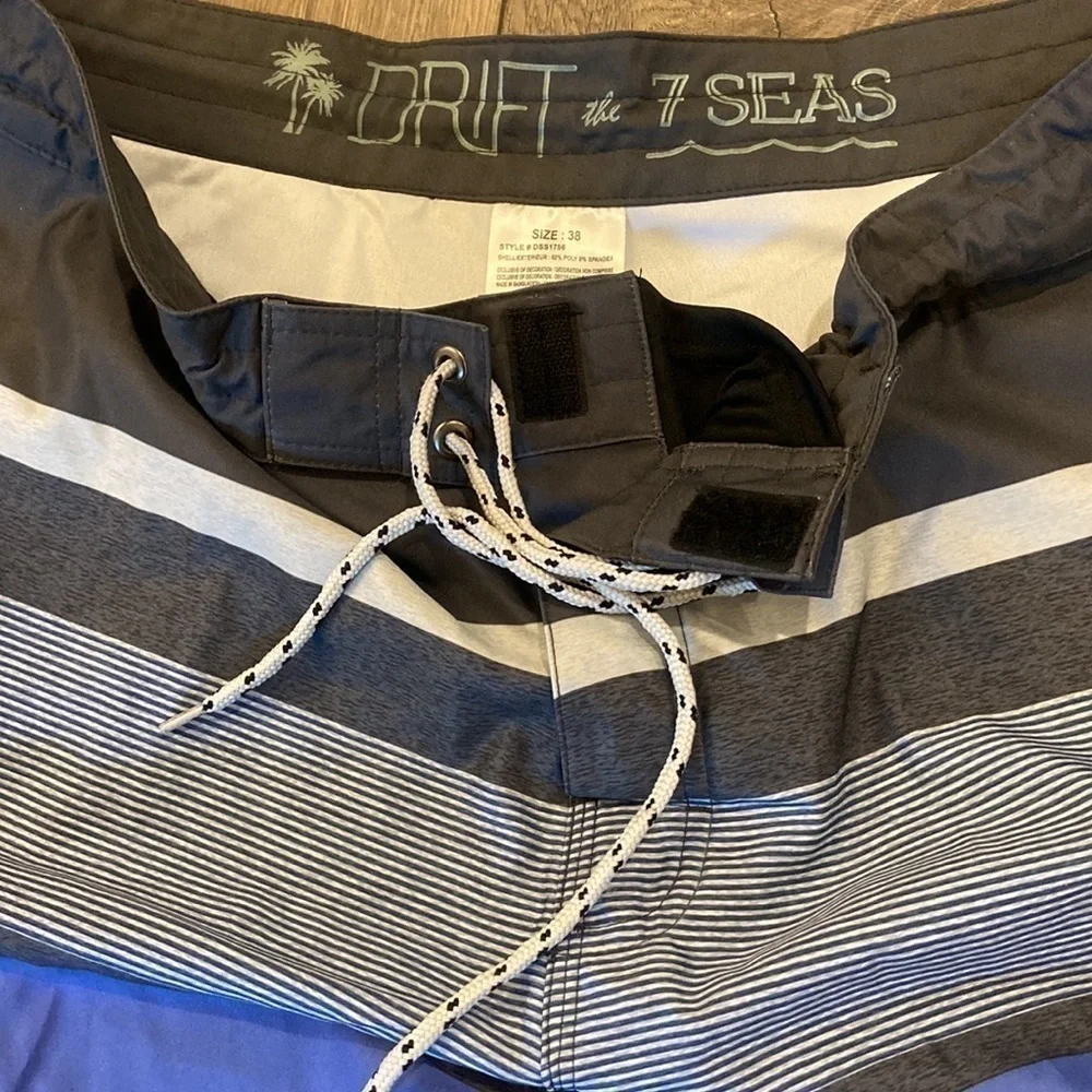 Drift board shorts